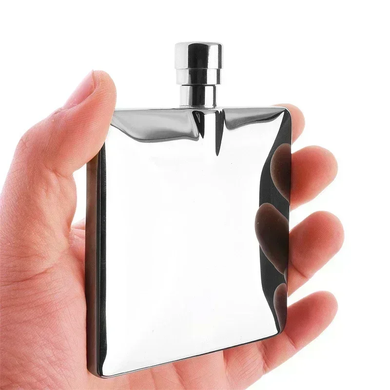 Exquisite 4OZ Flat Hip Flasks High Quality Stainless Steel Whiskey Wine Pot for Outdoor Travel Portable Square Alcohol Container