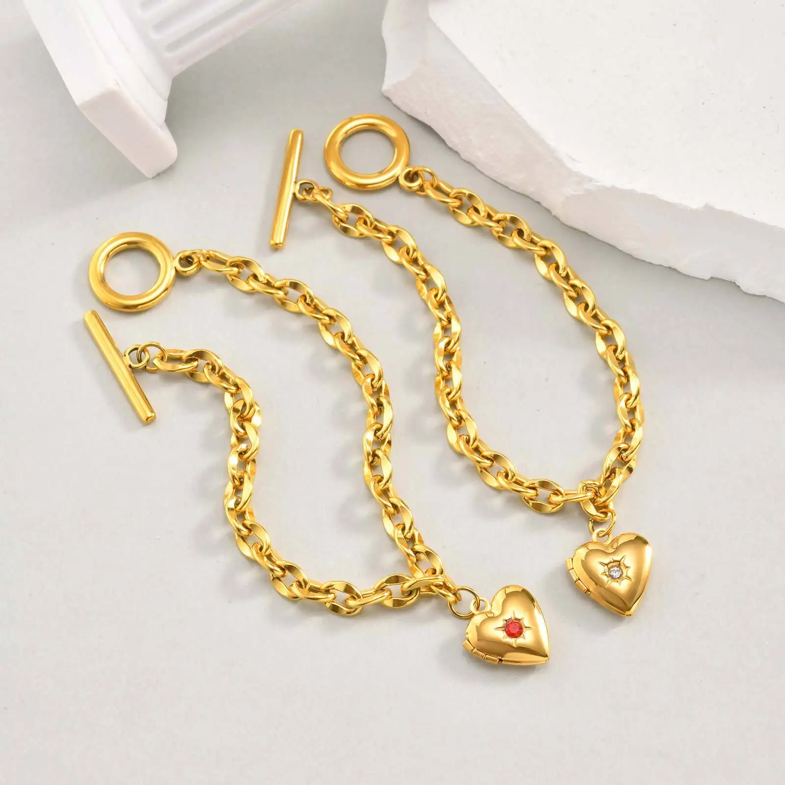 

Charms Locked Heart Bracelet Women, Stainless Steel Link, Toggle Clasp Bangle