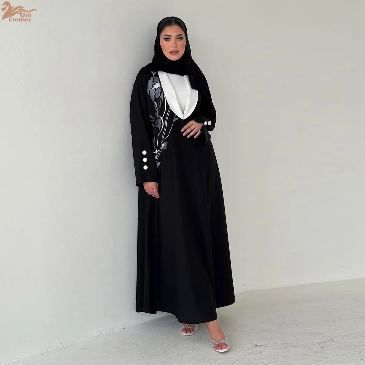 

Luxury Floral Embroidery Muslim Modest Cardigan for Women Elegant Dubai Black Abaya Dress New Islamic Marocain Caftan Robe ﻿