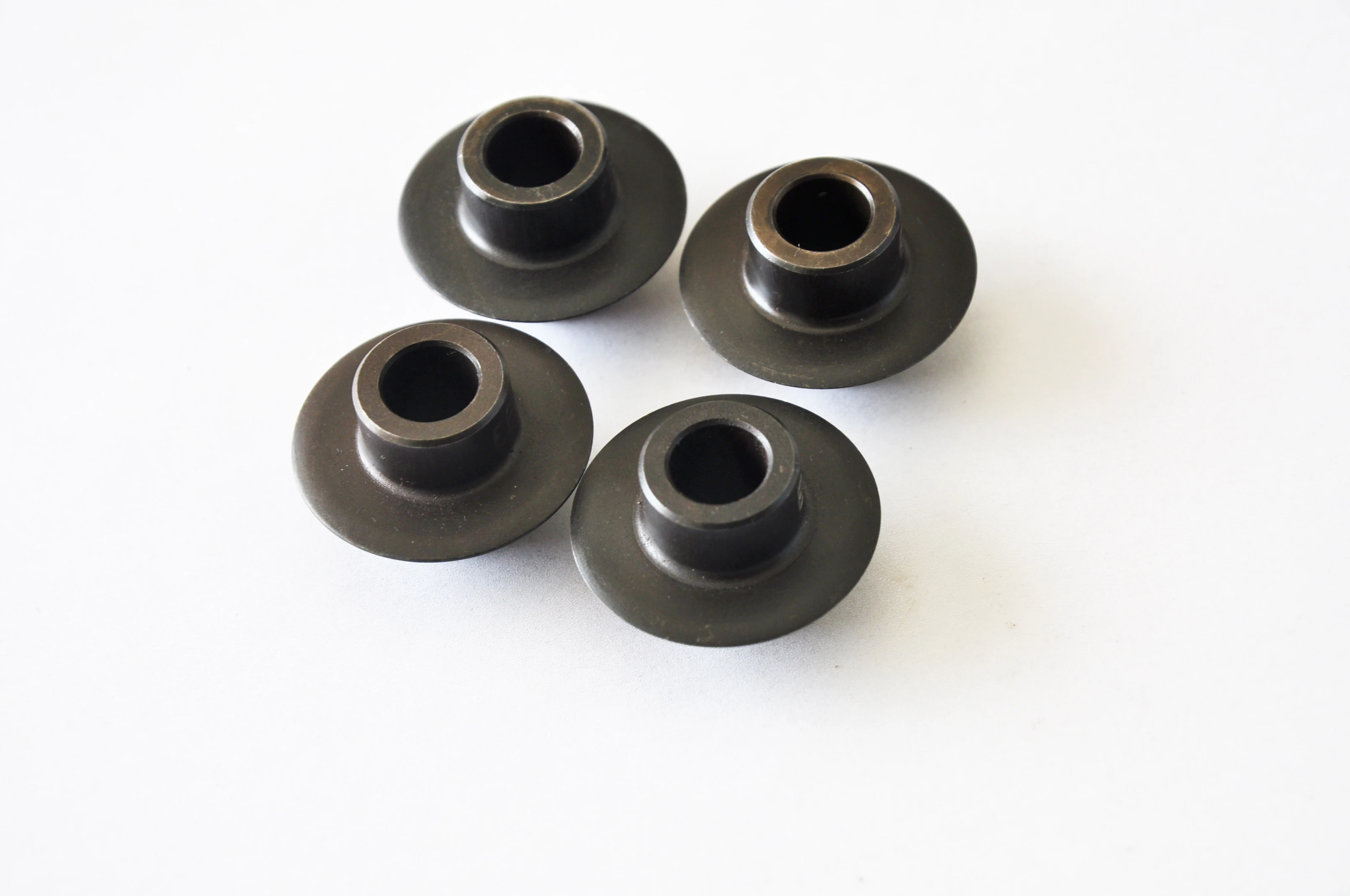 Ruedas de acero de grado industrial y cuchillas de corte Cortadores de tubos rígidos y de trabajo electrónico con soporte OEM personalizable