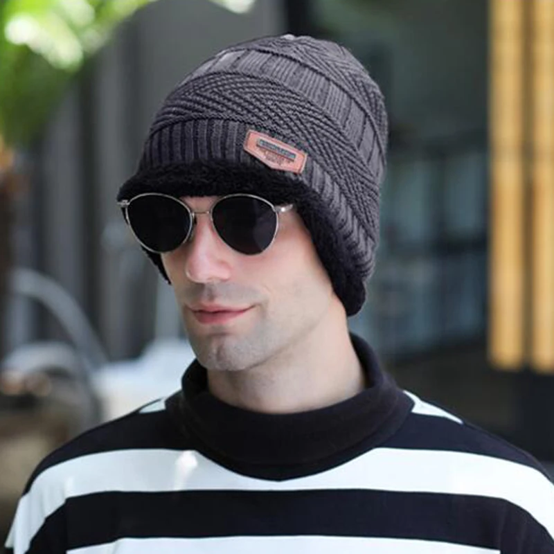 2024 new men's and women's knitted loose cap oversized winter cap skiing cycling mountaineering cap skull wool warm cap