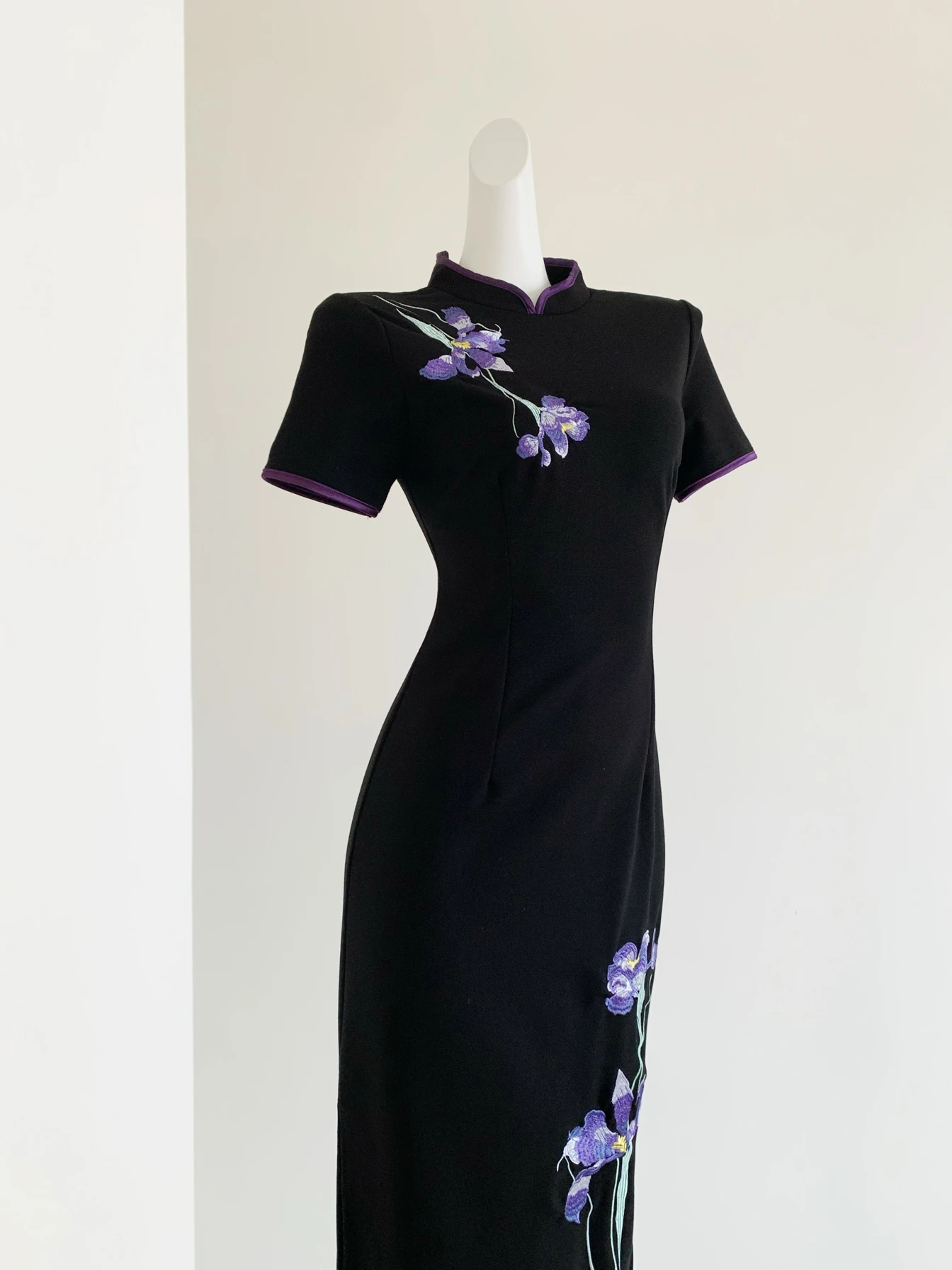 

Ele Bla ort-Sved Embroidered Dr New Chinese Sle Retro Faion Daily Wear Long Qipao Polyurethane El...