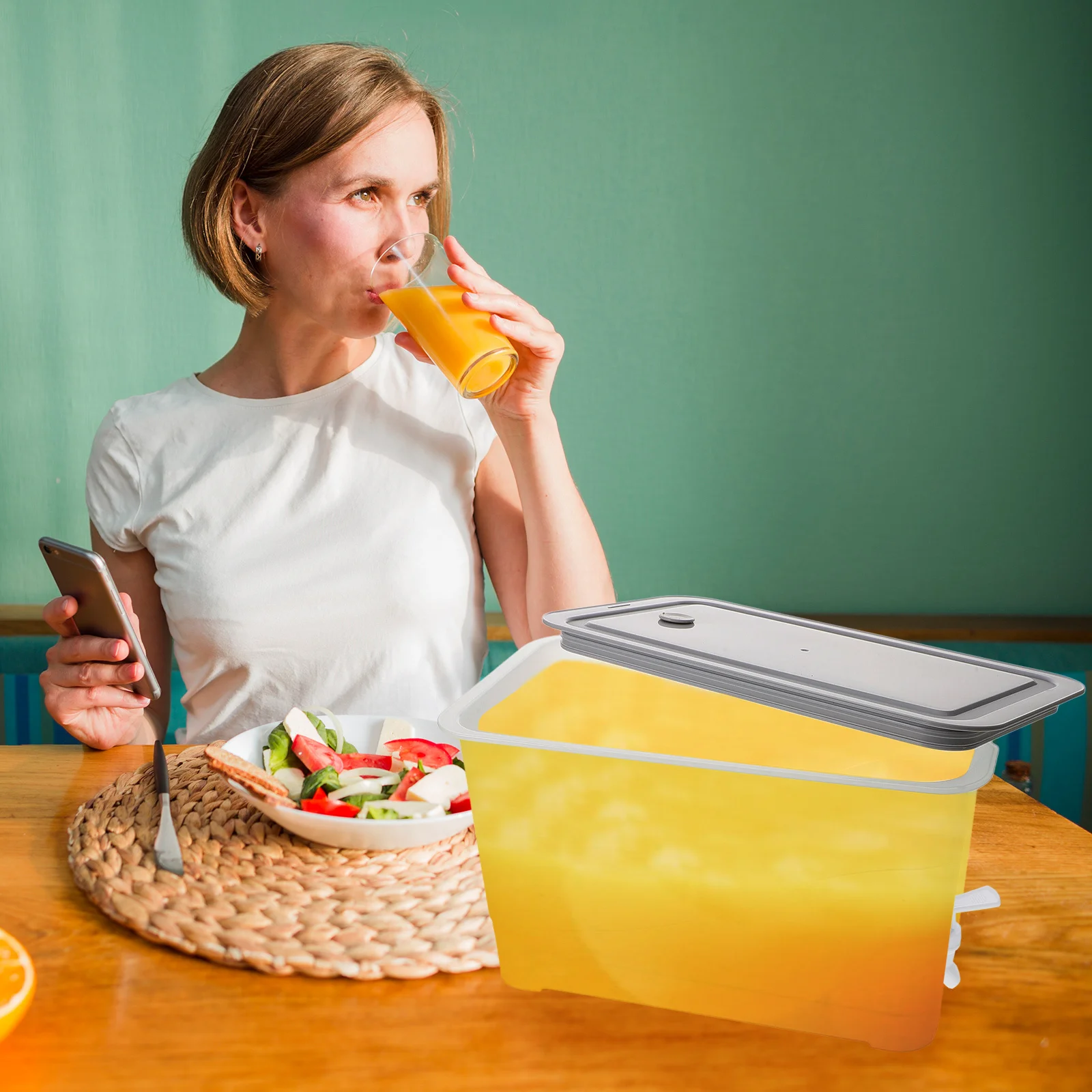 

Fridge Water Dispenser Tap Cold Water Container Large Jug Elegant Contemporary Design Lid Fresh Longer Juice Wine Beverages