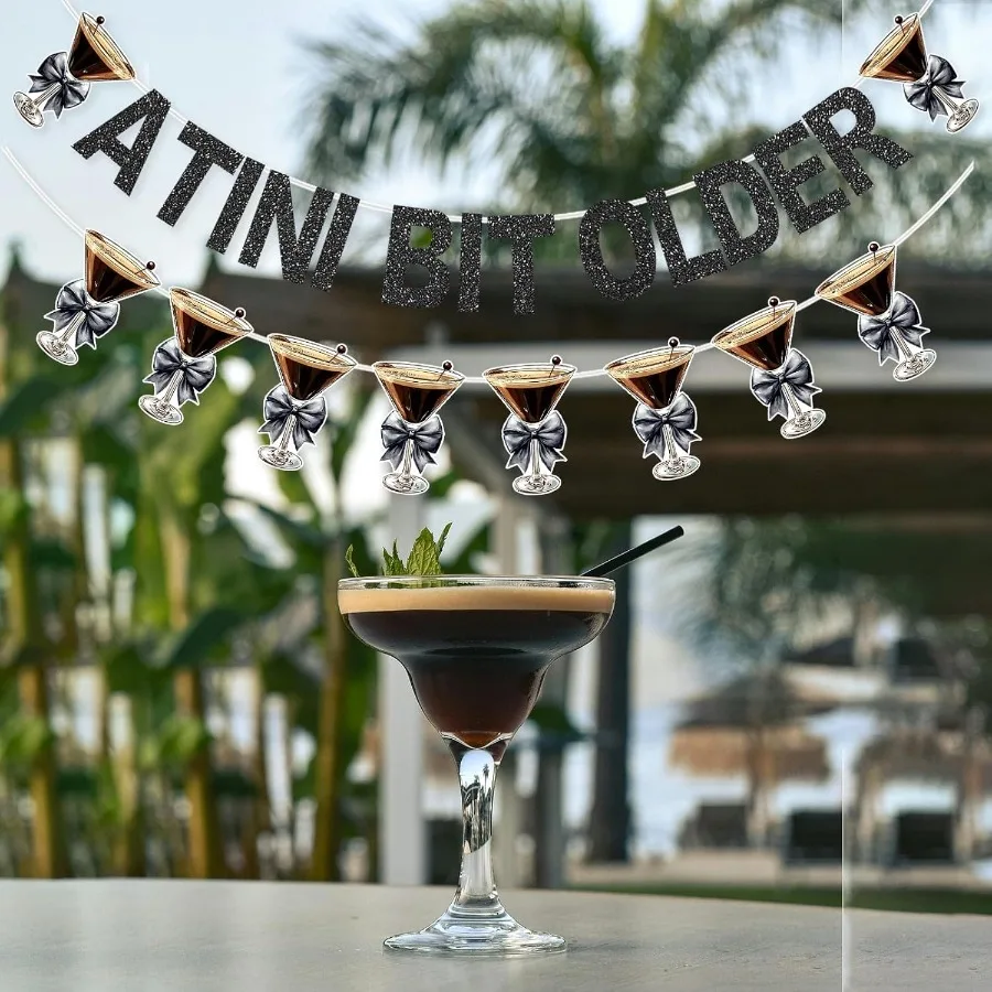 لافتة صغيرة قديمة على شكل إكليل مارتيني 12 بوصة مع شريط فيونكة ذاتي الصنع لتزيين أعياد الميلاد تحت عنوان إسبرسو لقمة صغيرة O