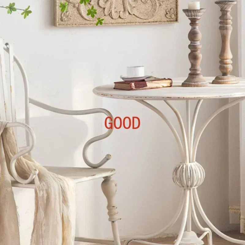 

Железный круглый стол, журнальный столик, кресло для отдыха на открытом воздухе, садовый стул на открытом воздухе