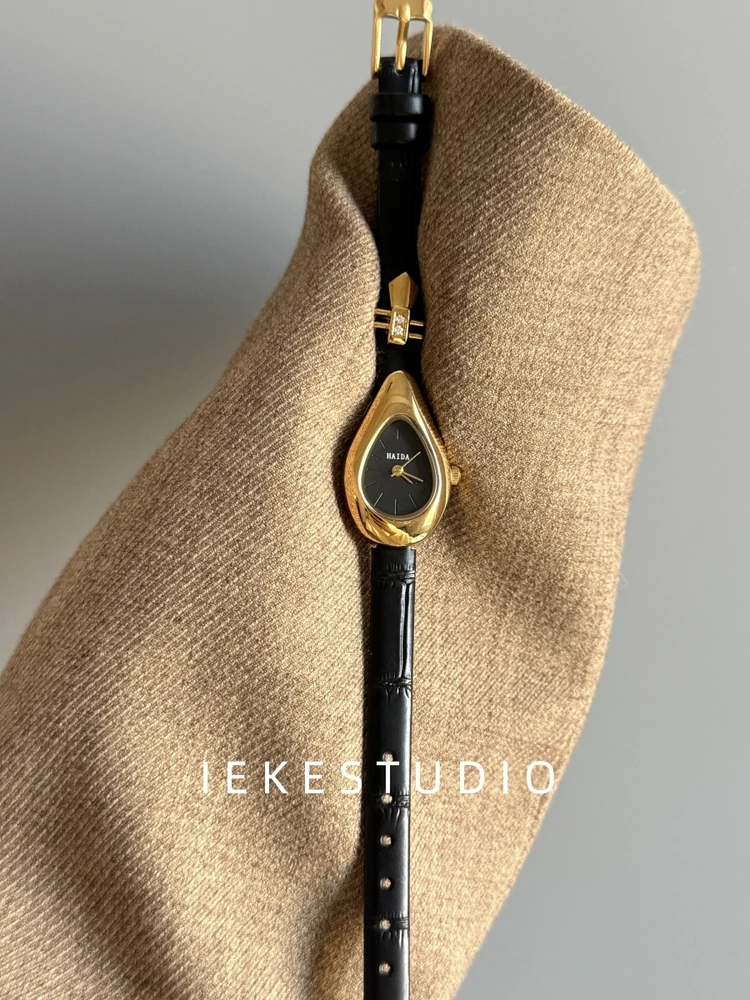 Gold Vintage Style Women'S Watch, Sophisticated And Stylish Design, Trendy Quartz Watch, Women'S Fashion Watch, Watch Accessory.