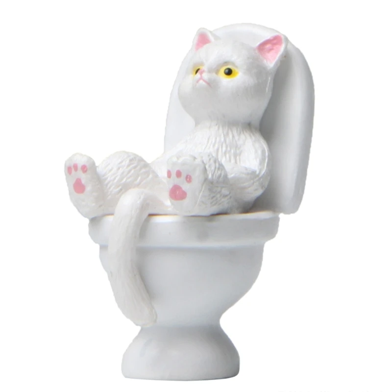 Gatto in resina sulla toilette ornamenti paesaggistici figurine di animali dei cartoni animati per decorazioni domestiche mini