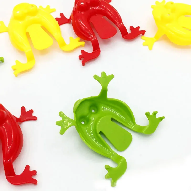 New 1Pcs Jumping Frog Bounce Finger Toys for Kids Novelty Assorted Stress Reliever Anti Stress Toy for Children Birthday Gift