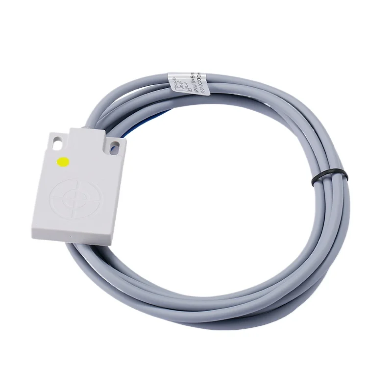 

Liquid Level Switch Anti-bubble Type Non-conductive Point Liquid Pure Water Condensate Detection Sensor DC Three-wire