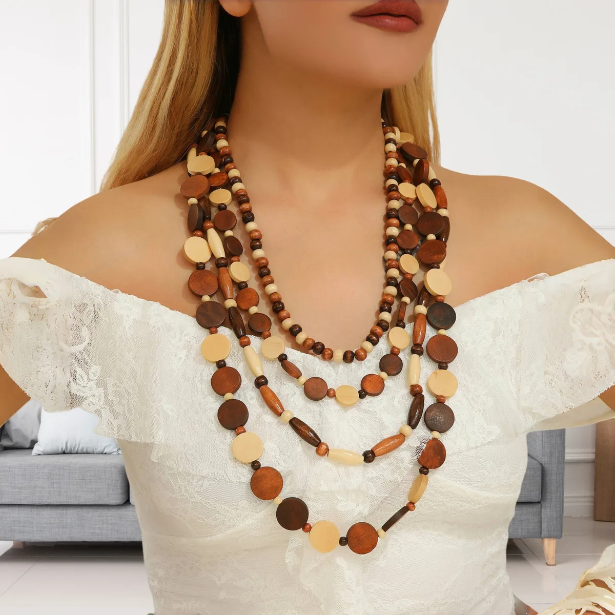 

Trendy Fashion Bohemian Retro Geometric Round Wooden Beads Handmade Beaded Multi-layer Necklace Women's Party Accessories