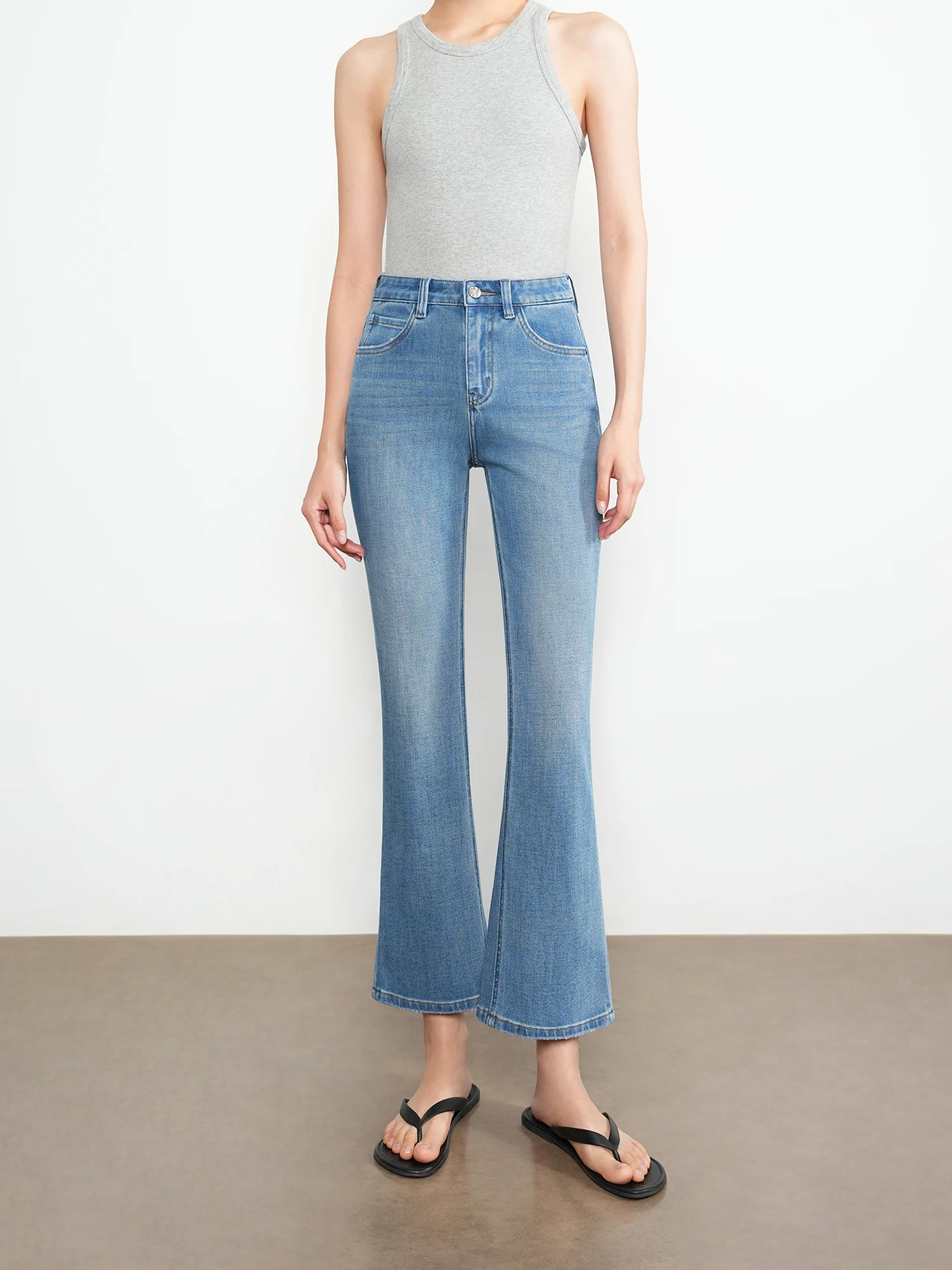 

Светло-голубые женские джинсы-клеш с высокой талией, моделирующие фигуру, с эффектом подтяжки ягодиц, укороченные, из эластичной хлопковой смеси, повседневные