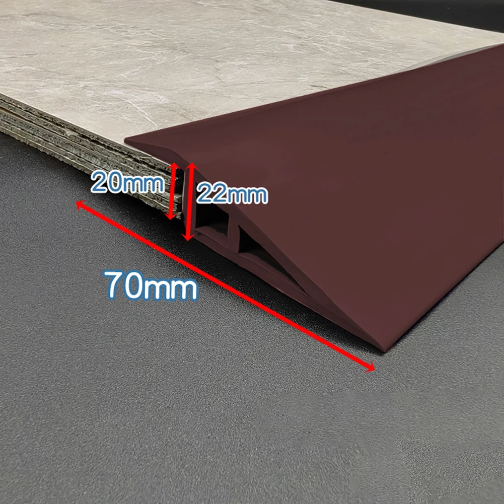 1 pz 1 m Strisce per bordi di transizione per pavimenti, Strisce per bordi in moquette Strisce per bordi in plastica Materiale flessibile in PVC 7 cm Larghezza 20 mm Gap