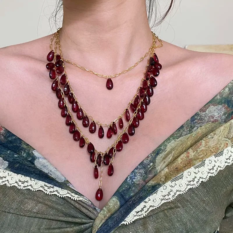 Palace style retro medieval vintage burgundy droplet stacked clavicle chain