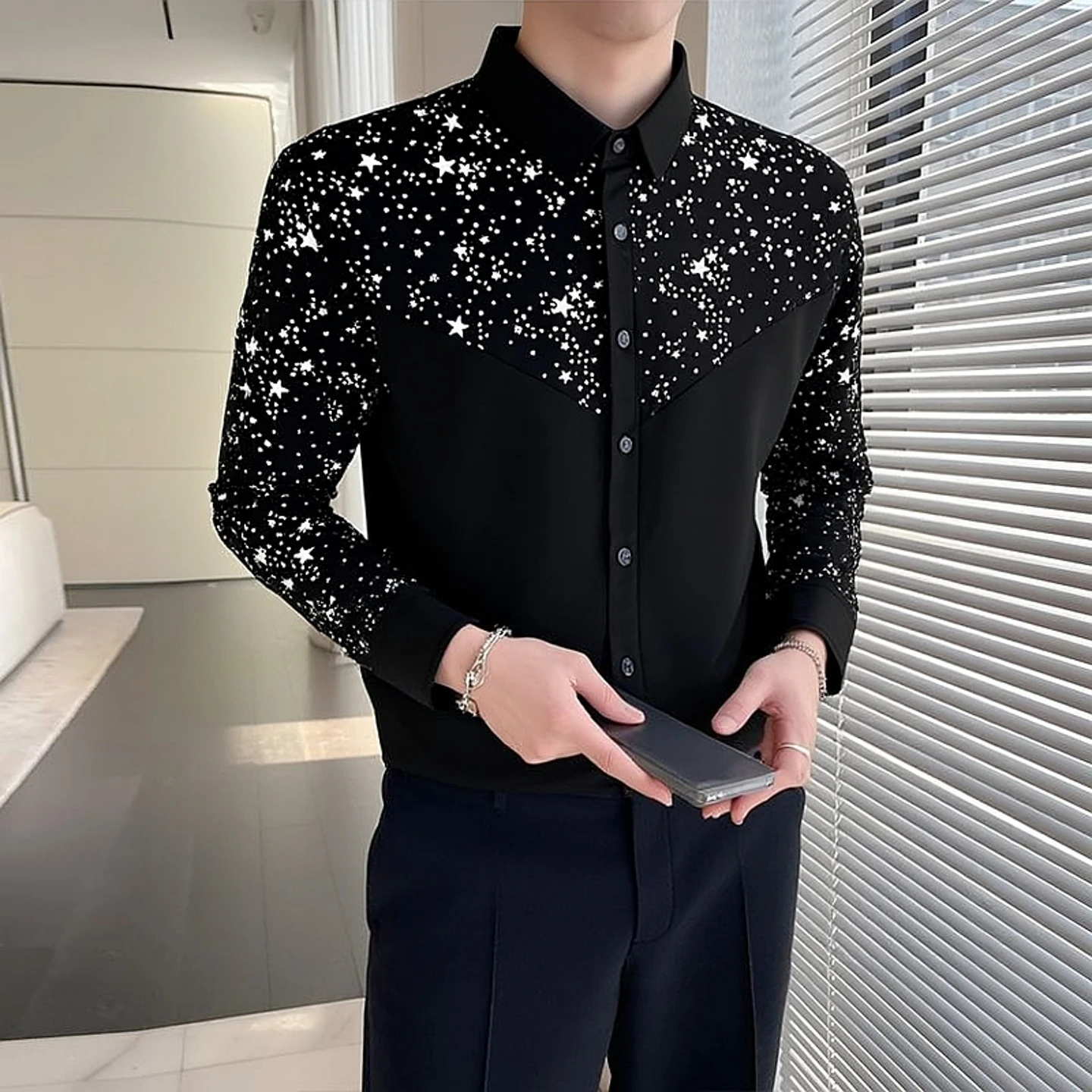 

Men T-shirt Cardigan Spring Autumn Korean Fashion Solid Male Blouse Loose Polo Neck Long Sleeve Printed Poplin Blouse