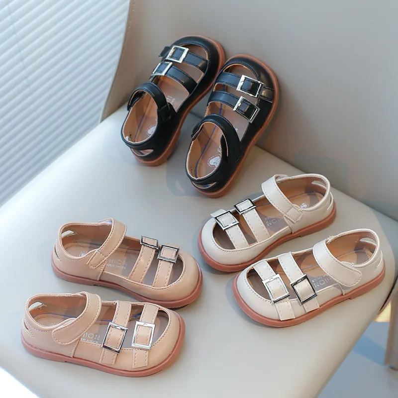 Girls Half Sandals 2024 Spring Summer Fashion New Kids Summer Shoes Leather with Metal Buckles Cut-outs Breathable Popular Soft