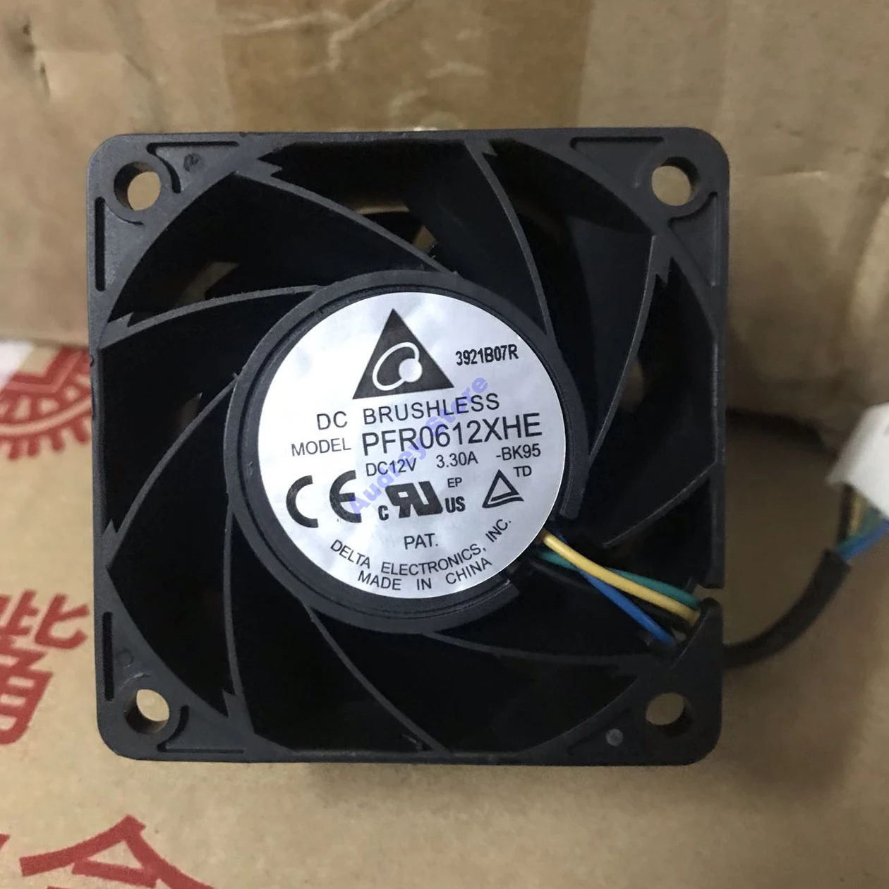 Original Delta PFR0612XHE-bk95 6038 6cm DC12V 3.30A 4-wire axial fan PWM air blower for server