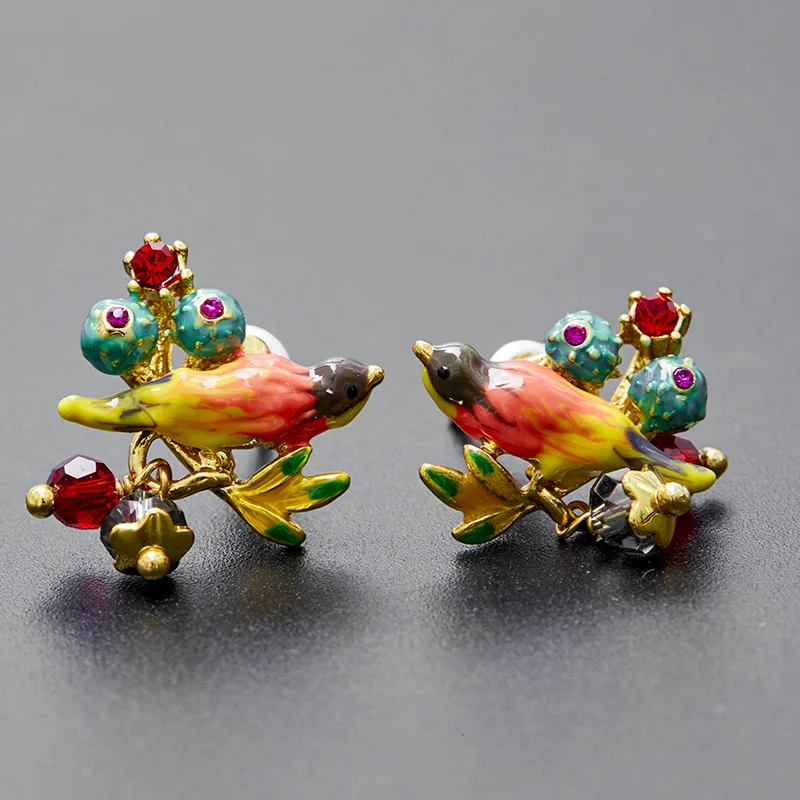 

Small Exquisite Fashion Cute Enamel Glaze Rainbow Bird Red Glass Grey Bead Stud Earrings for Women Holiday Gifts Vacation Style