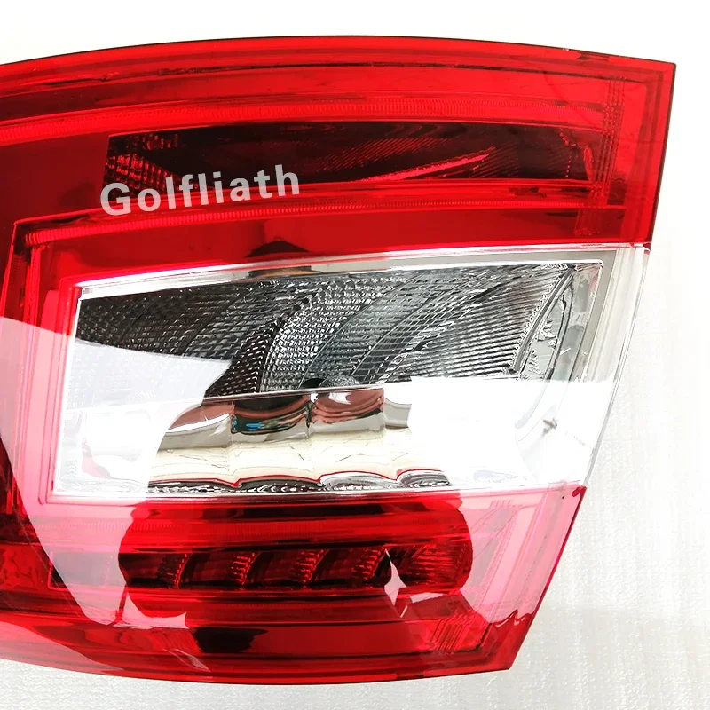 Auto Körper Teile Auto Stop Rücklicht Rücklicht Äußere Rücklicht Bremslicht für Skoda Octavia 2014-2017 5ED945095A/5ED945096A