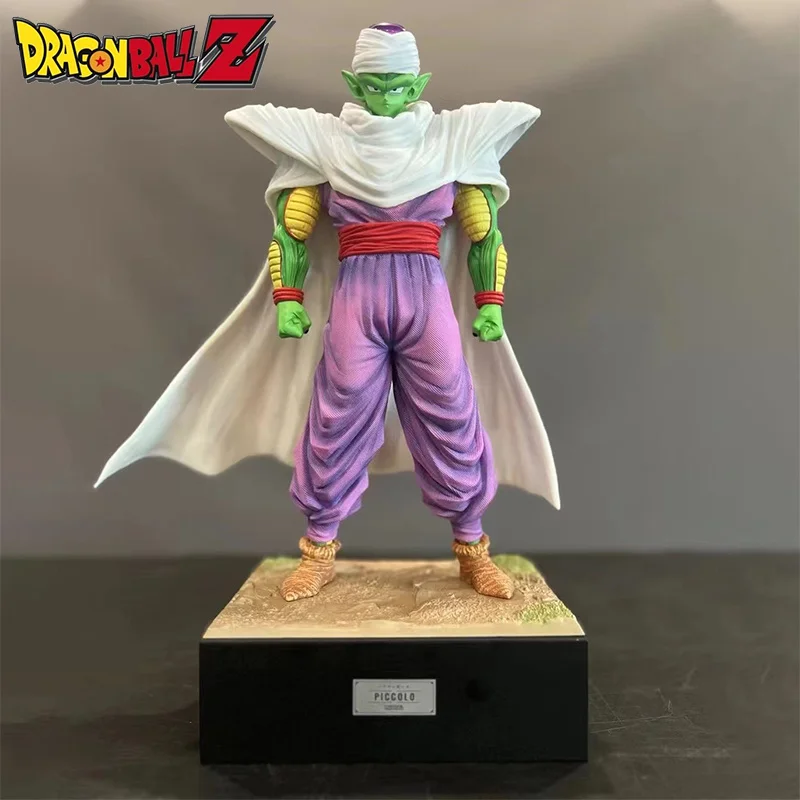 

Anime Dragon Ball High-quality White Hole Namekian Warrior Piccolo Piccolo Cloak High-quality Hand Model Ornaments