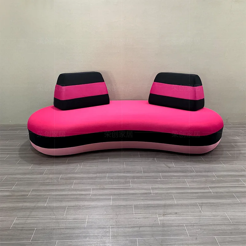 Italian minimalist living room model room mesh color pink curved fabric sofa