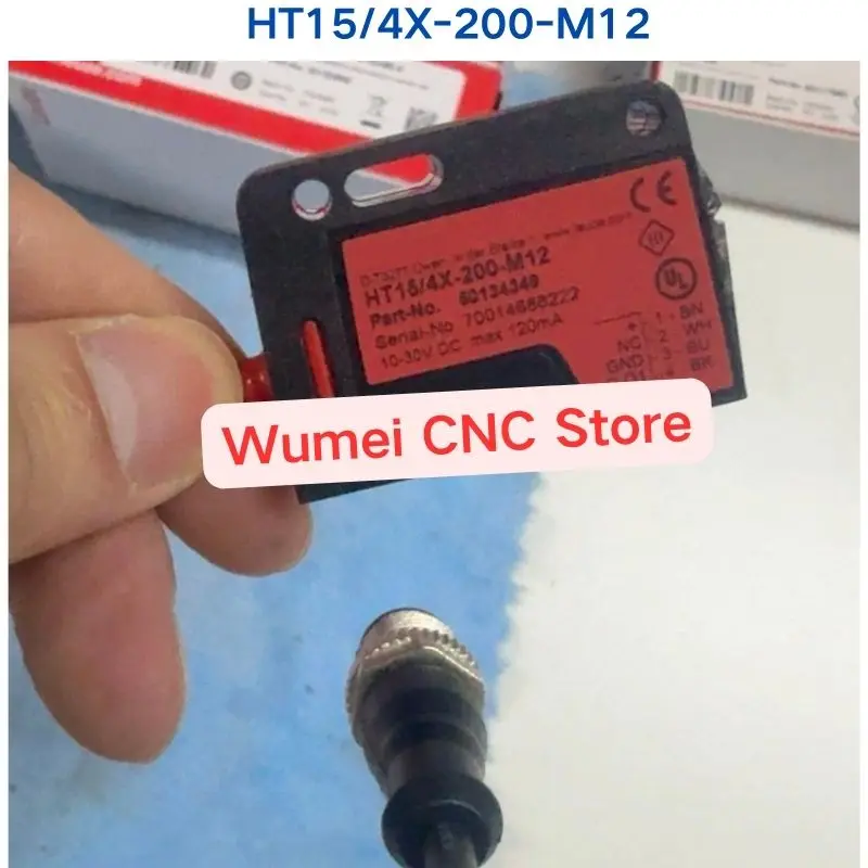 Brand New Original photoelectric sensor HT15/4X-200-M12 50134349 1 piece