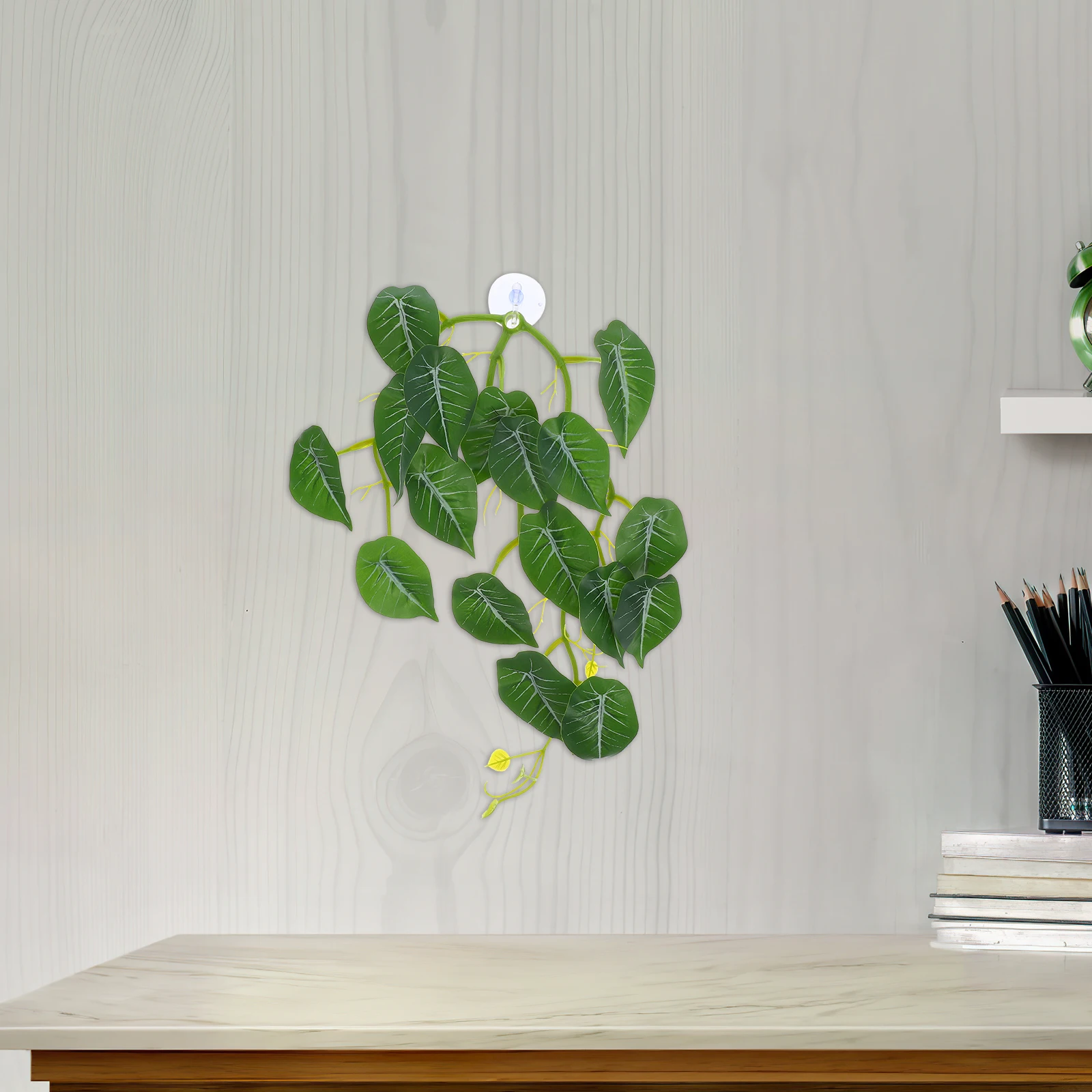 Reptile Tank Realistic Artificial Lizard Habitat Decorations Durable Abs Climbing Plants For Terrarium Suction Cup Fake