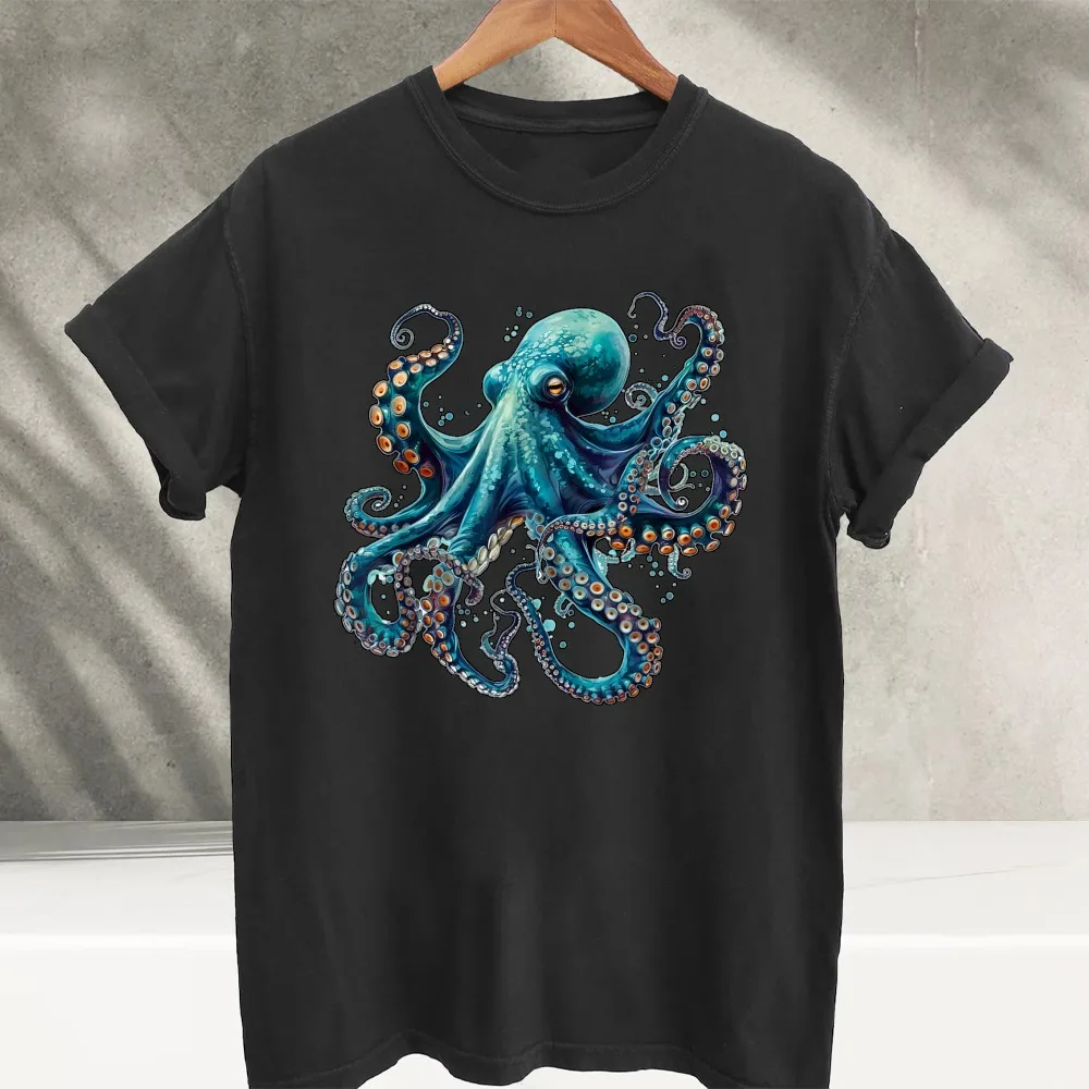 Realistic Blue Octopus Ocean Creature Graphic T‑Shirt Men Women Crew Neck Vivid Marine Animal Art Print Soft Cotton Casual Tops