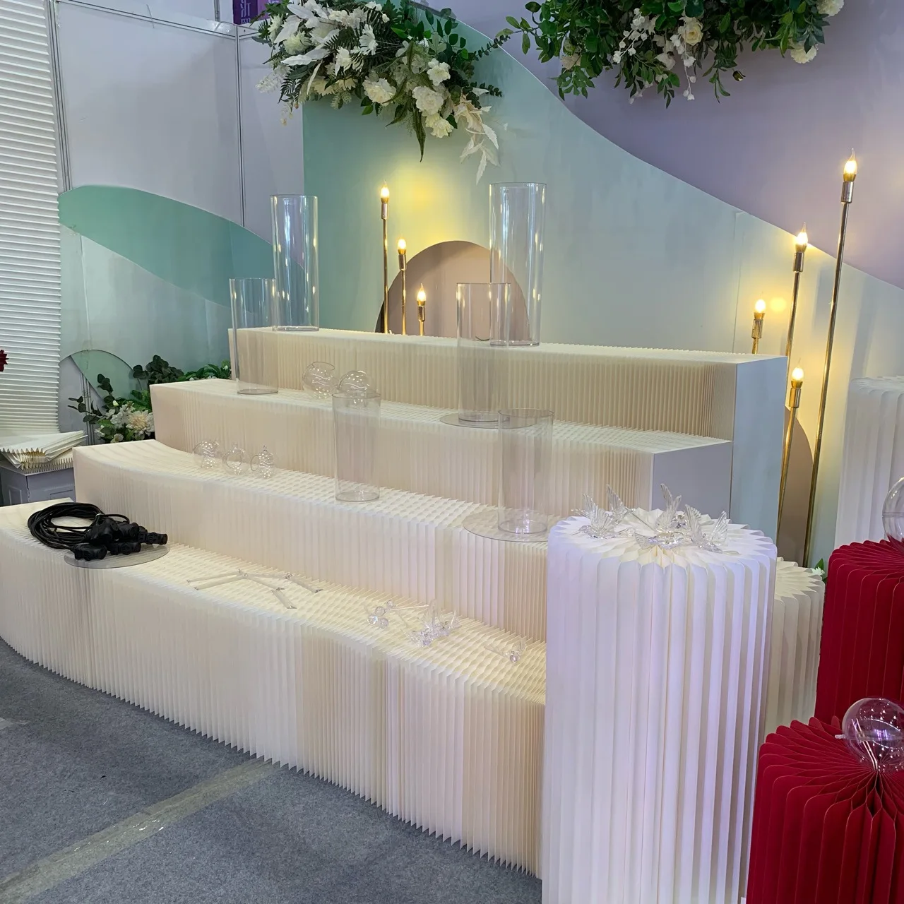 2-6 Stück faltbare Papierständer für Dessert- und Süßigkeitentische, Hochzeitsbühnen-Hintergrundstützen, elegante Präsentations-Geschenkdisplays – Detail 1