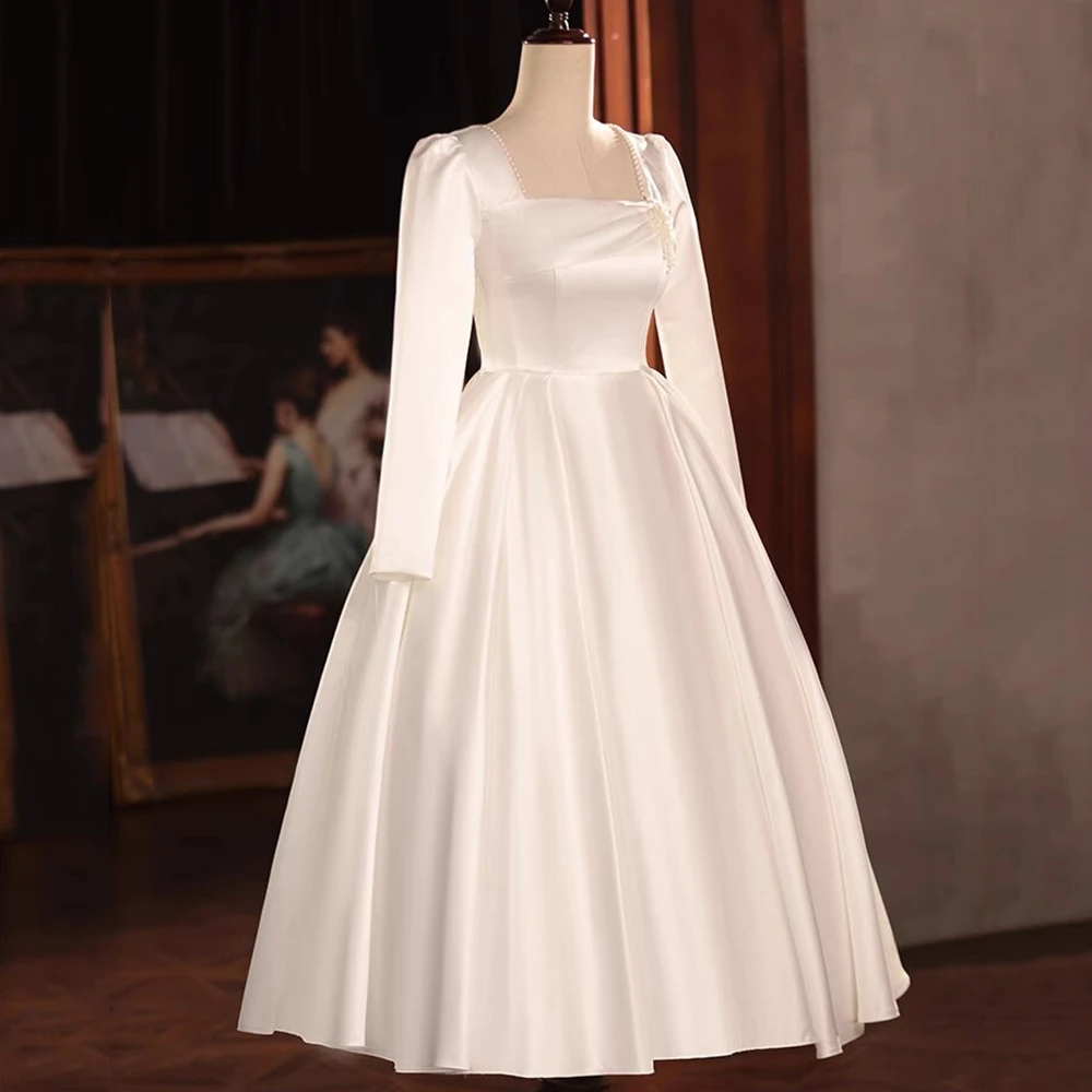 Robe de mariée en satin A-ligne élégante pour petite mariée, encolure de la présidence française