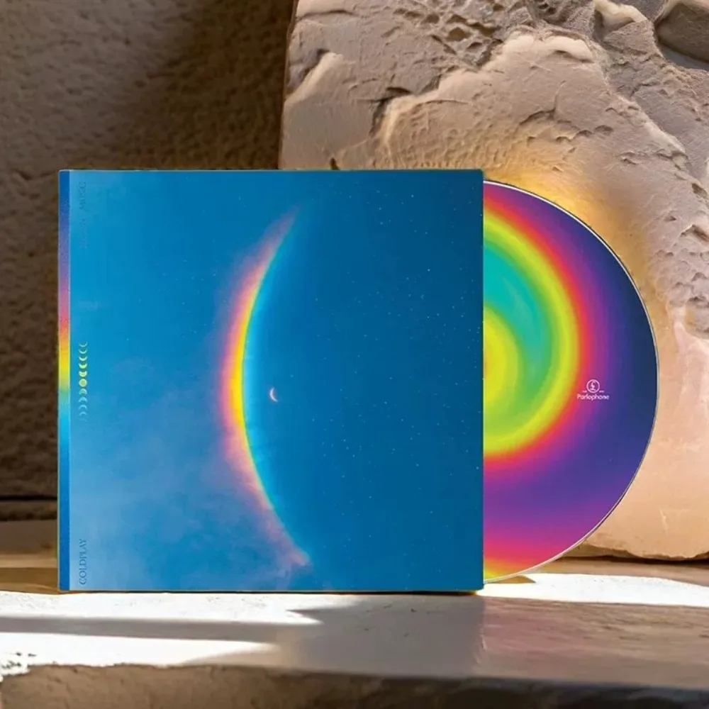 ألبوم Coldplay 2024 الجديد قرص مضغوط لموسيقى القمر - النسخة الأوروبية - ألعاب Rock & Synth-Pop البديلة مع "feelslikeimfallinginlove"