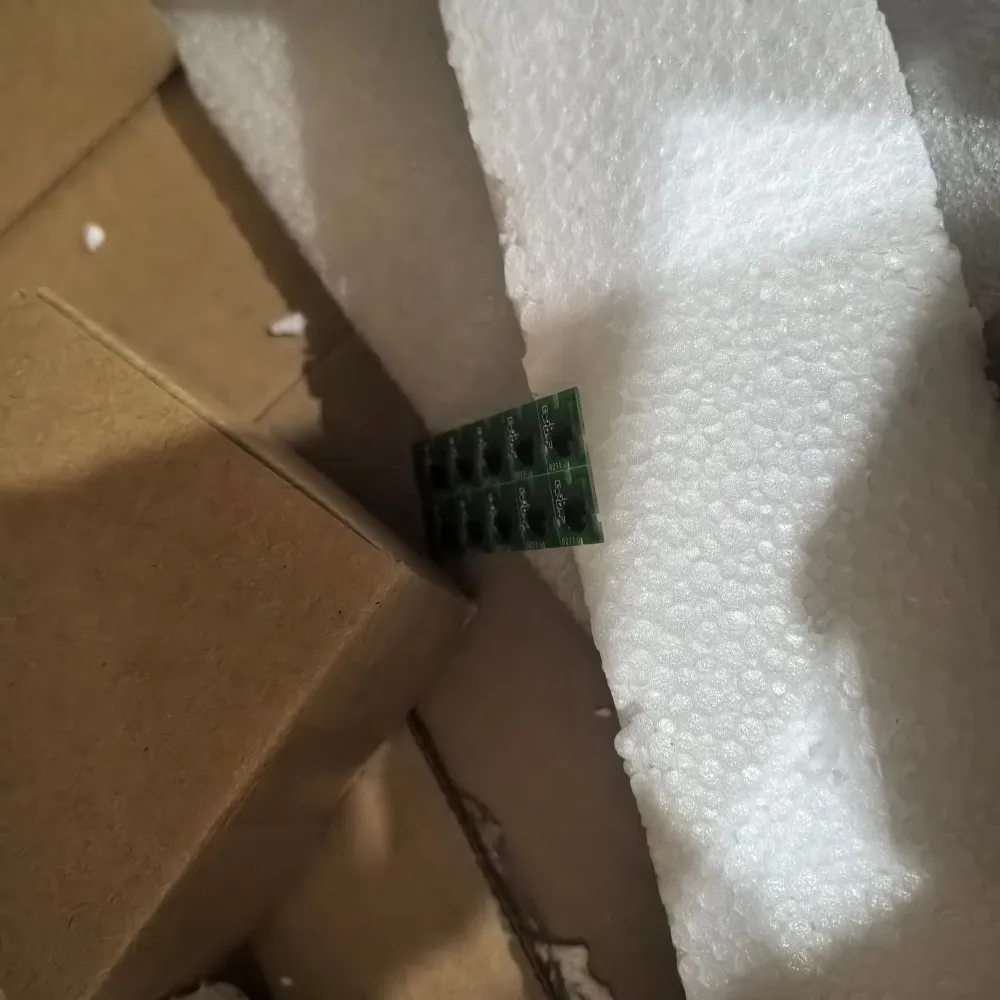 

Чип резервуара для обслуживания T6193 6193 для EPSON Sure Color T3200 T5200 T7200 T3000 T5000 T7000, детали принтера плоттера