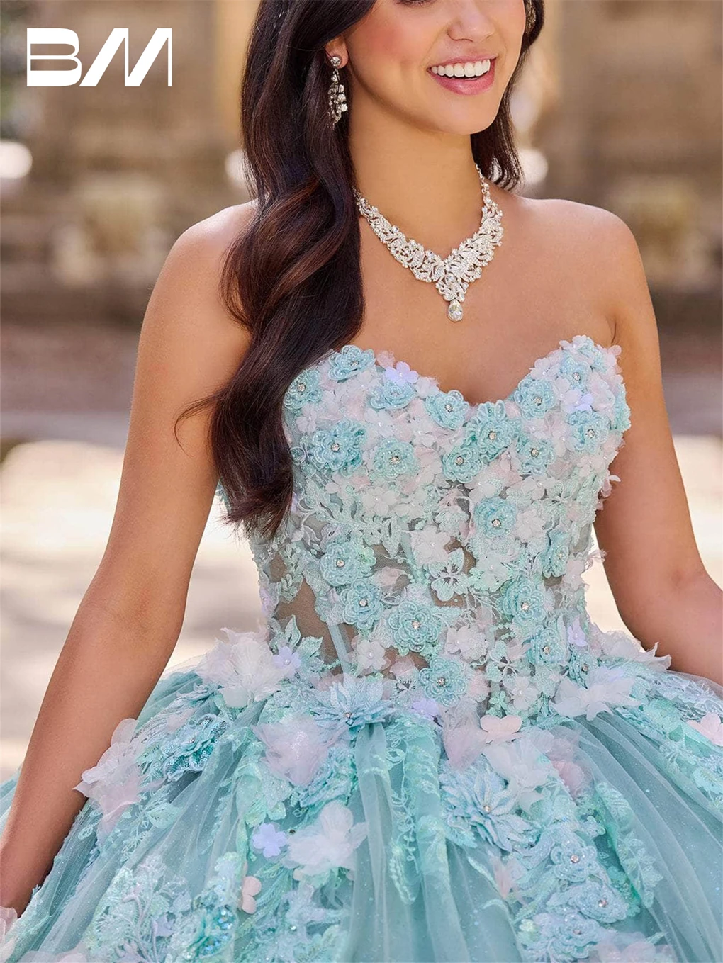 Vestido De quinceañera sin tirantes con detalles florales, Vestidos De cóctel con cordones en la espalda, vestido De Baile De cola De barrido