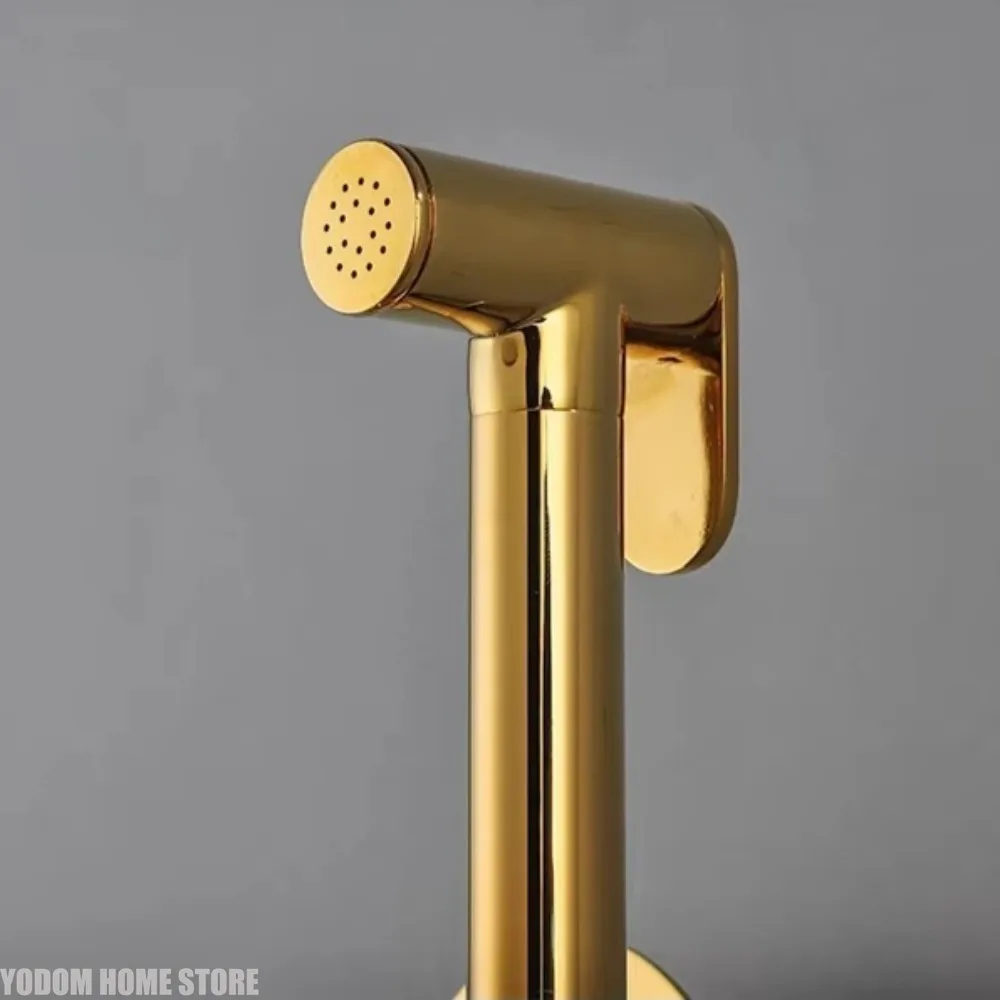 Toilet Spray Gun Faucet Concealed Female Bidet Spray Gun Hot and Cold Adjustment Toilet Companion Bathroom Booster Spray Gun