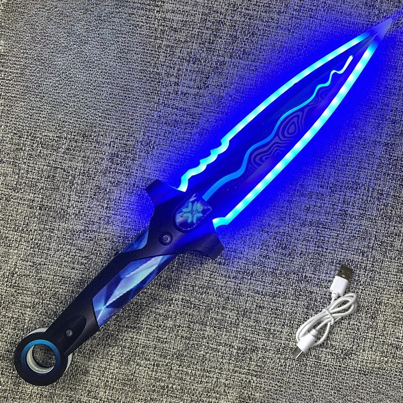 31cm Misericordia Blade VALORANT juegos modelo periférico muñeca figura decoración colecciones de juguetes adornos de escritorio decoraciones juguetes de regalo