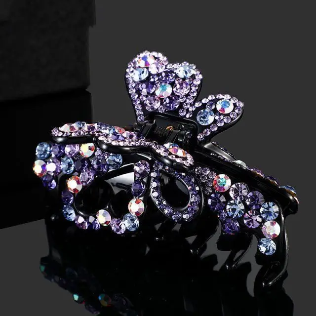 

New Korean style rhinestone crystal hair clip for women elegant retro high-end seasonal fashion hair accessory with a clip
