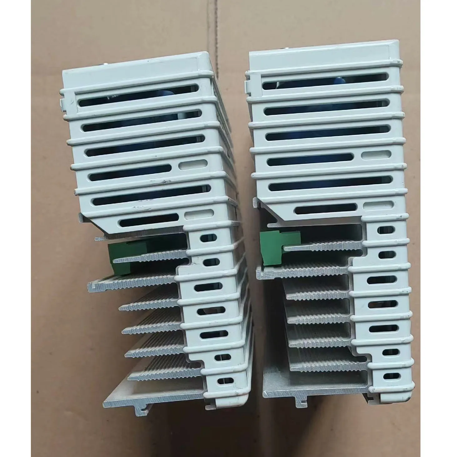 EVF8201-E อินเวอร์เตอร์ 0.37KW 220V สําหรับ Lenze