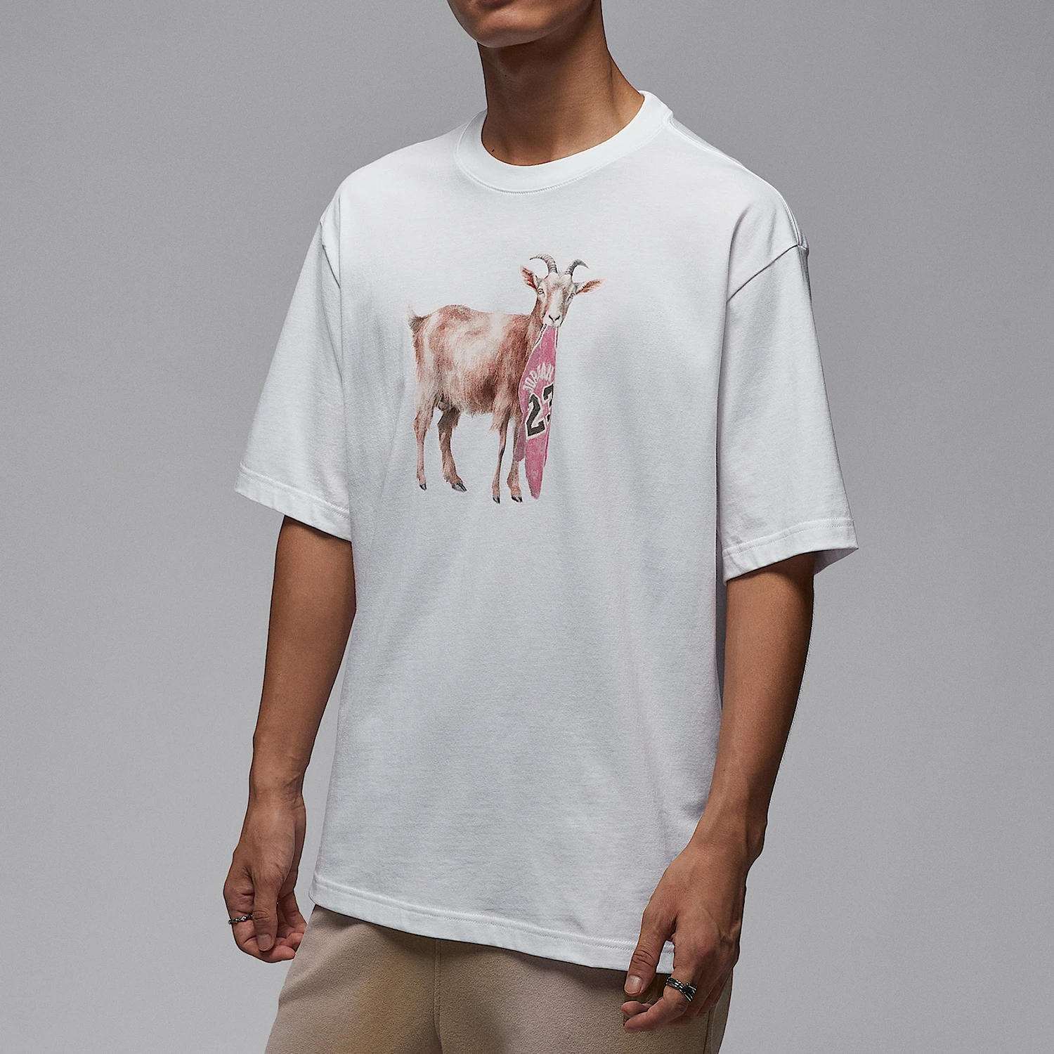 

Оригинальный мужской повседневный спортивный пуловер Nike JORDAN с круглым вырезом и короткими рукавами IF0787-100