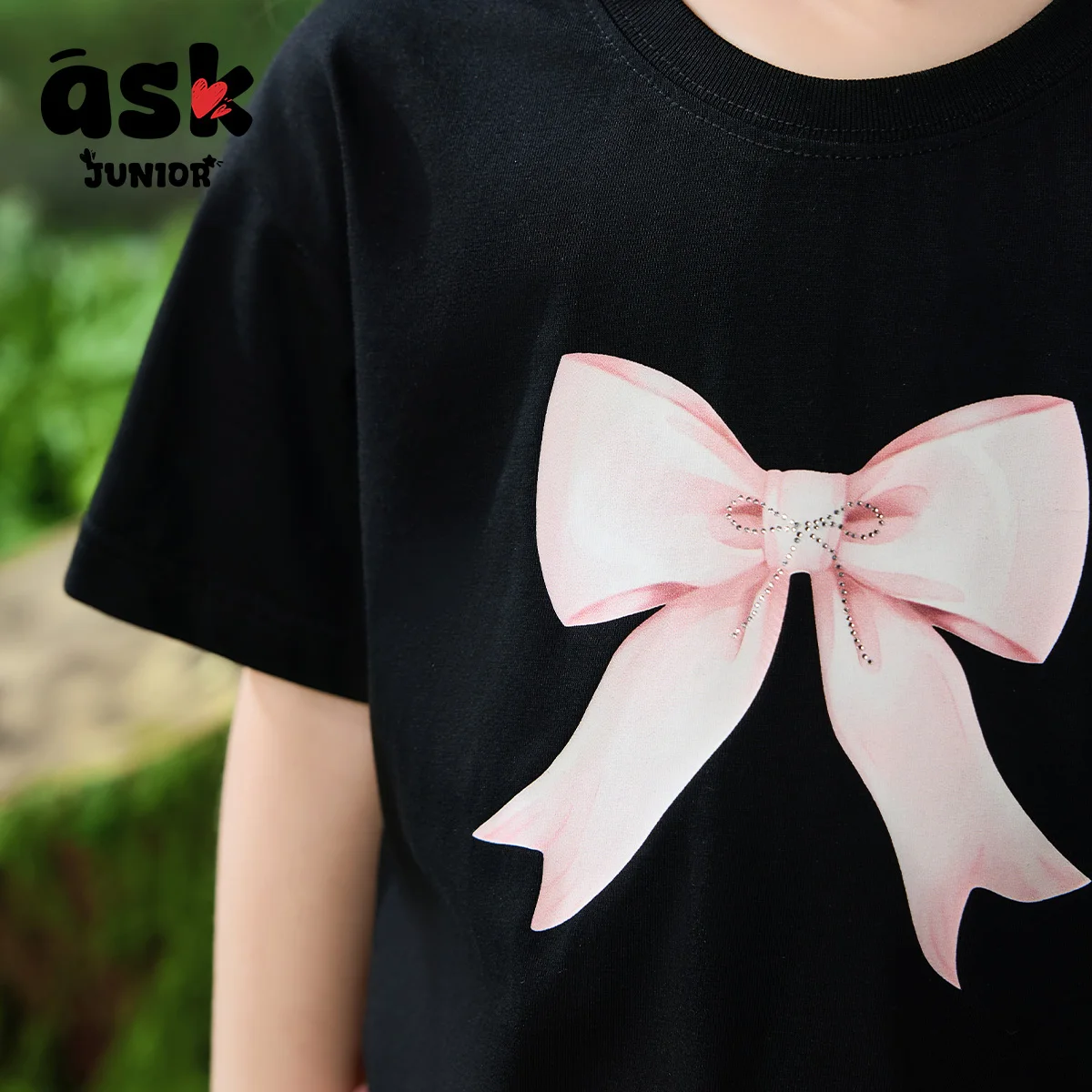 طقم فستان لطيف مكون من قطعتين للفتيات الصغيرات برقبة دائرية وطبعة فيونكة #5