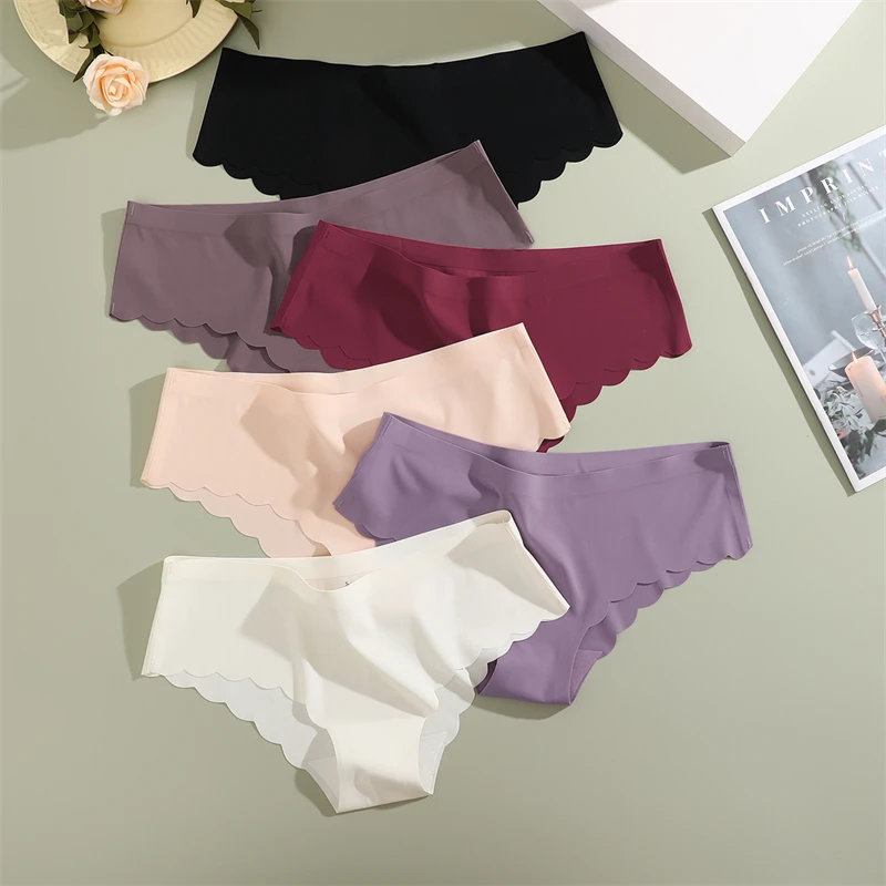 Seamless Briefs Sexy Lingerie Ice Silk Underwear for Women Invisible Comfort Cotton Crotch Underpant Mid-waist Girl Panties