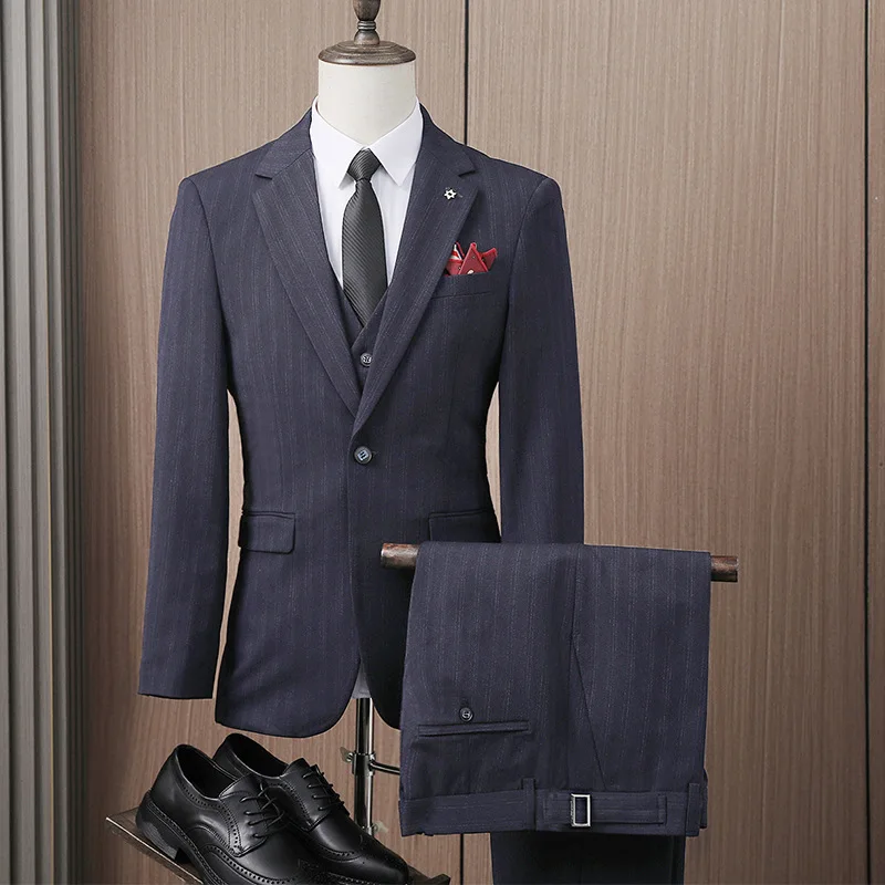 

073103 Retro suit for men business three piece suit for groom wedding