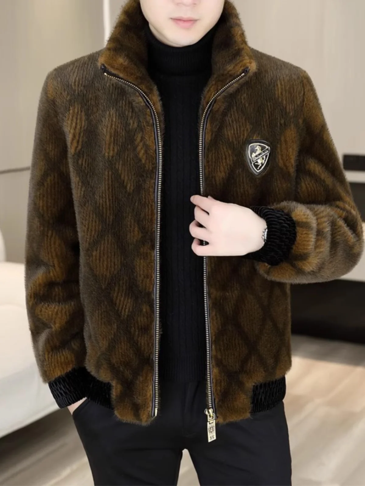 

Winter High-End Gold Mink Velvet Jaet Men's Collar Trend Casual Leather Fur Inteated ort Thi Fur Coat Zipper Sve