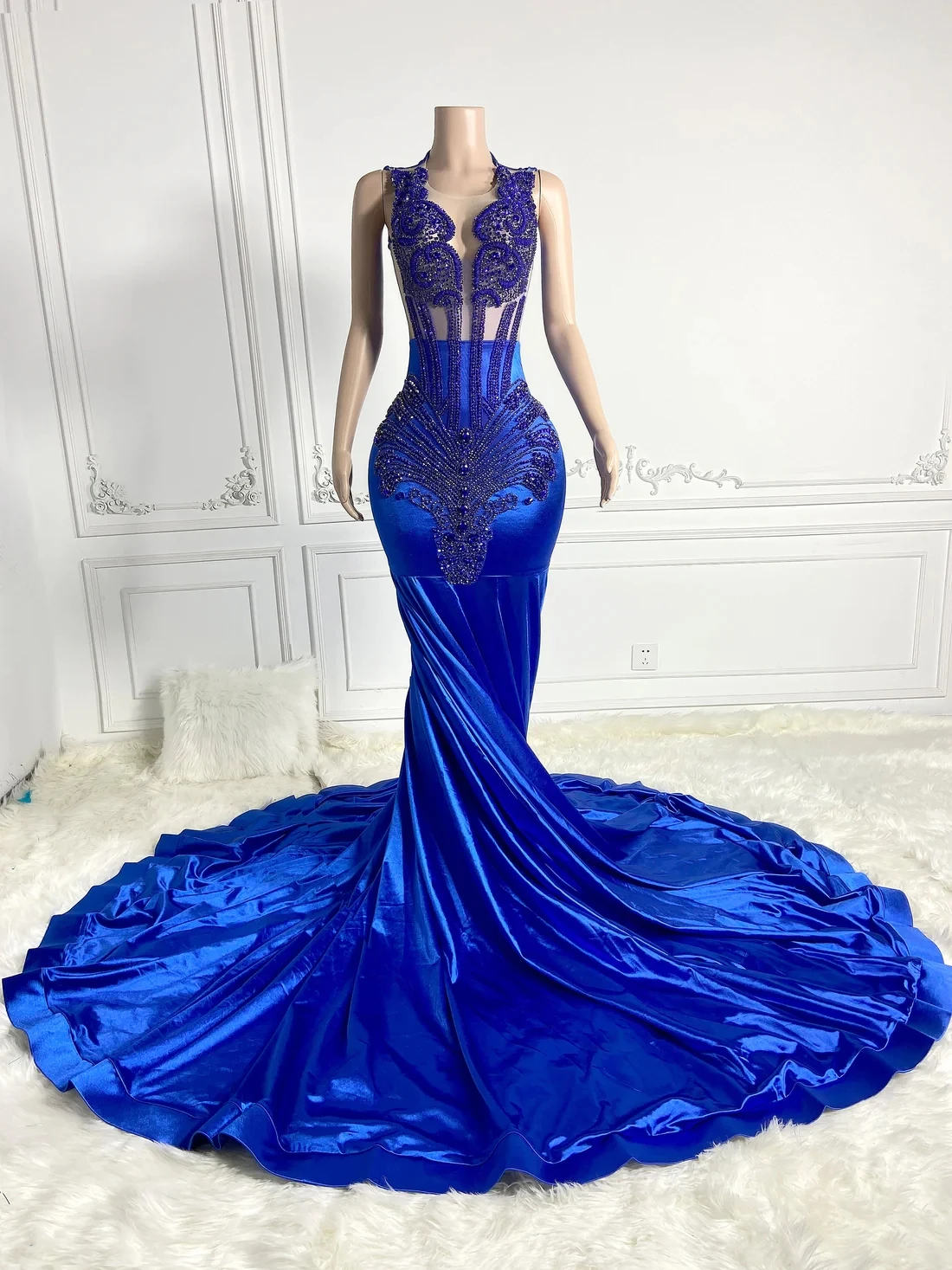 Royal Blue Long Prom Dresses For Black Girls Sheer Crystals Luxury American African Evening Gowns Birthday Party Robe Customized