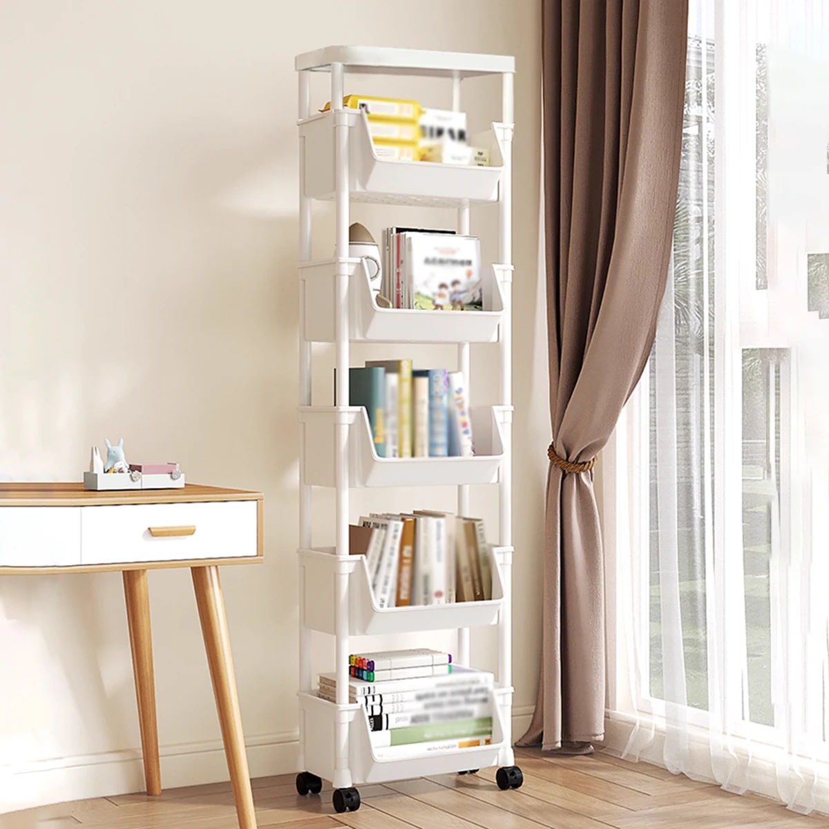 

Пятиуровневая регулируемая многофункциональная пластиковая тележка для хранения на колесах, оснащенная легкоскользящимися колесами, подходит для использования на кухне.