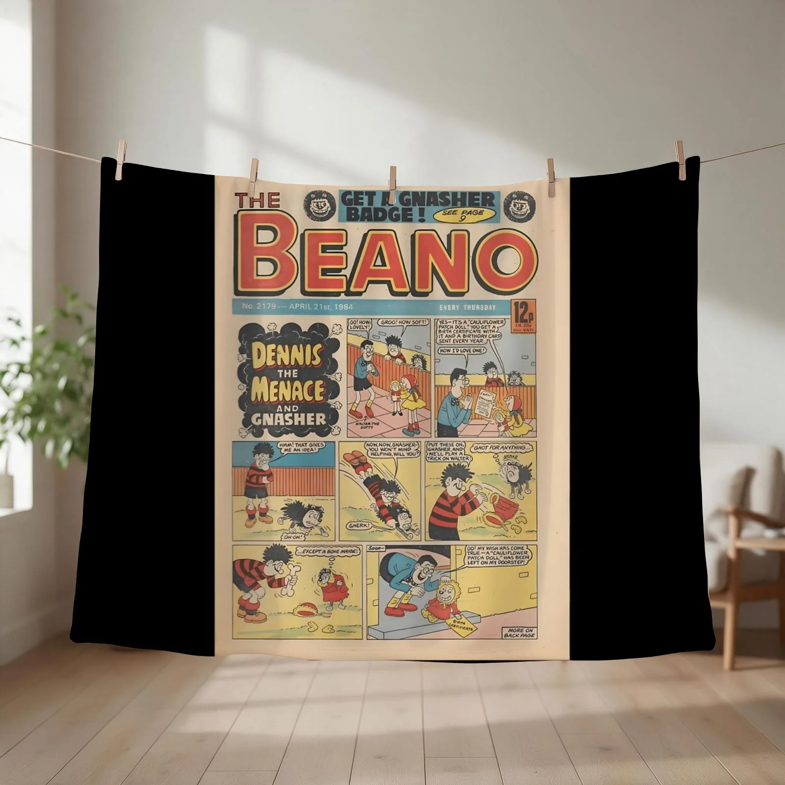 Vintage/Retro 1984 Beano Front cover. Classic Dennis the menace and Gnasher, vintage style. Throw Blanket