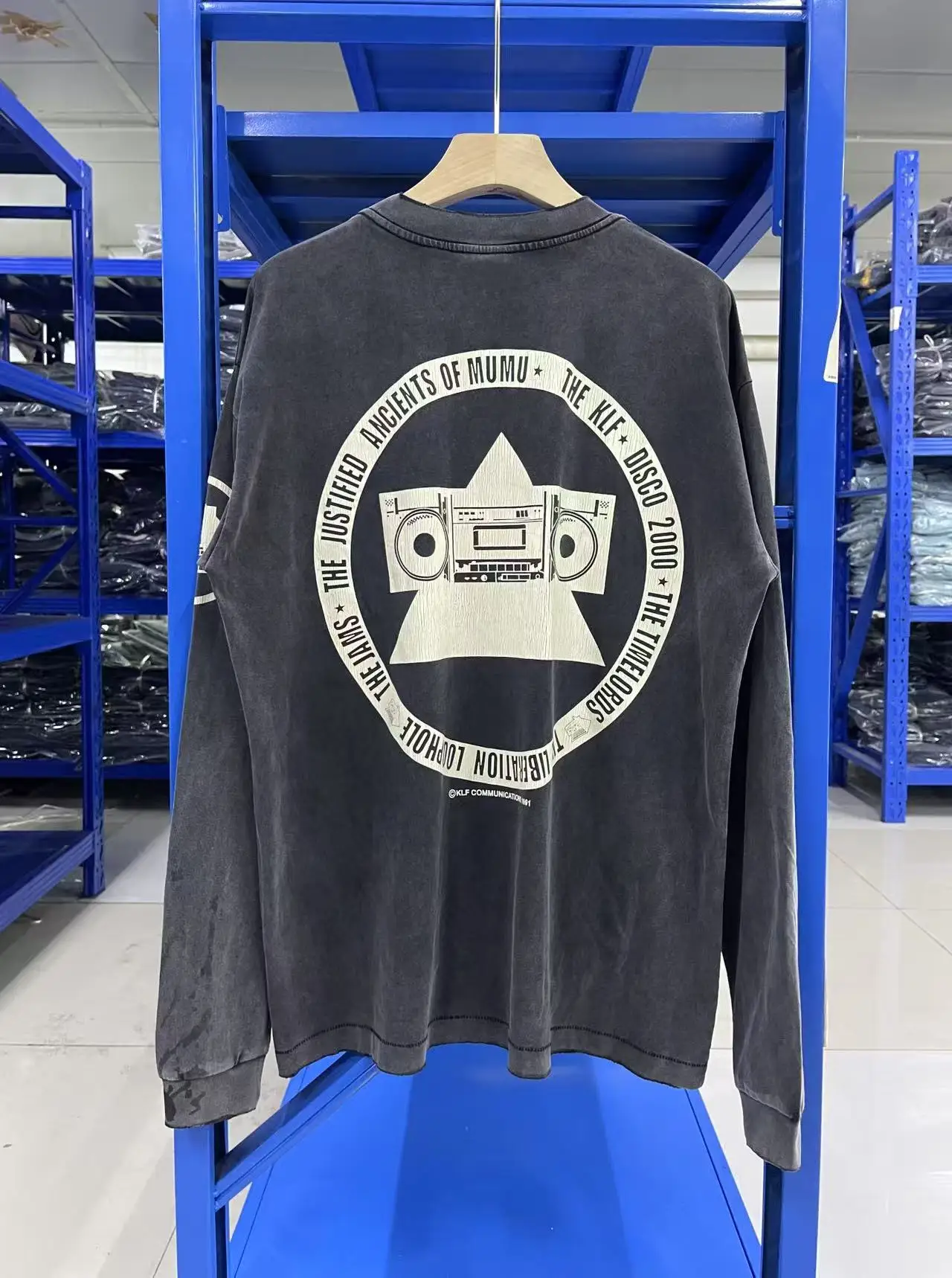 2025 جديد أسود غسلها سانت "klf معرض محدود كم طويل طباعة تي شيرت الرجال النساء المحملة ملابس علوية من القطن اليابان نمط تي شيرت #2