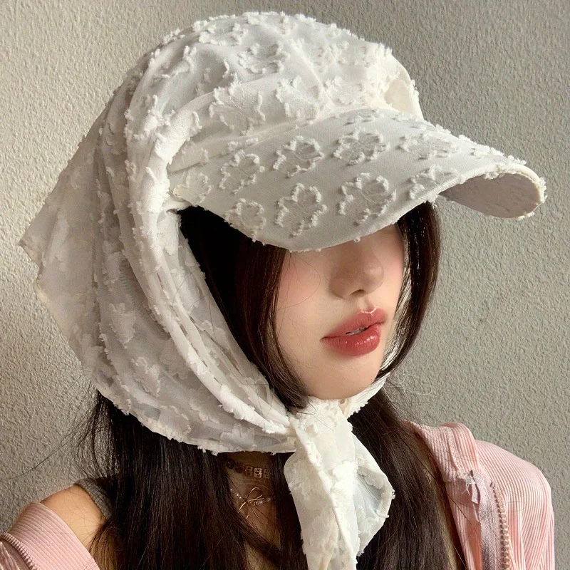 

Ladies' Duckbill Hat with Flower Embroidery Large Brim Thin Breathable and Fashionable Commuting Style