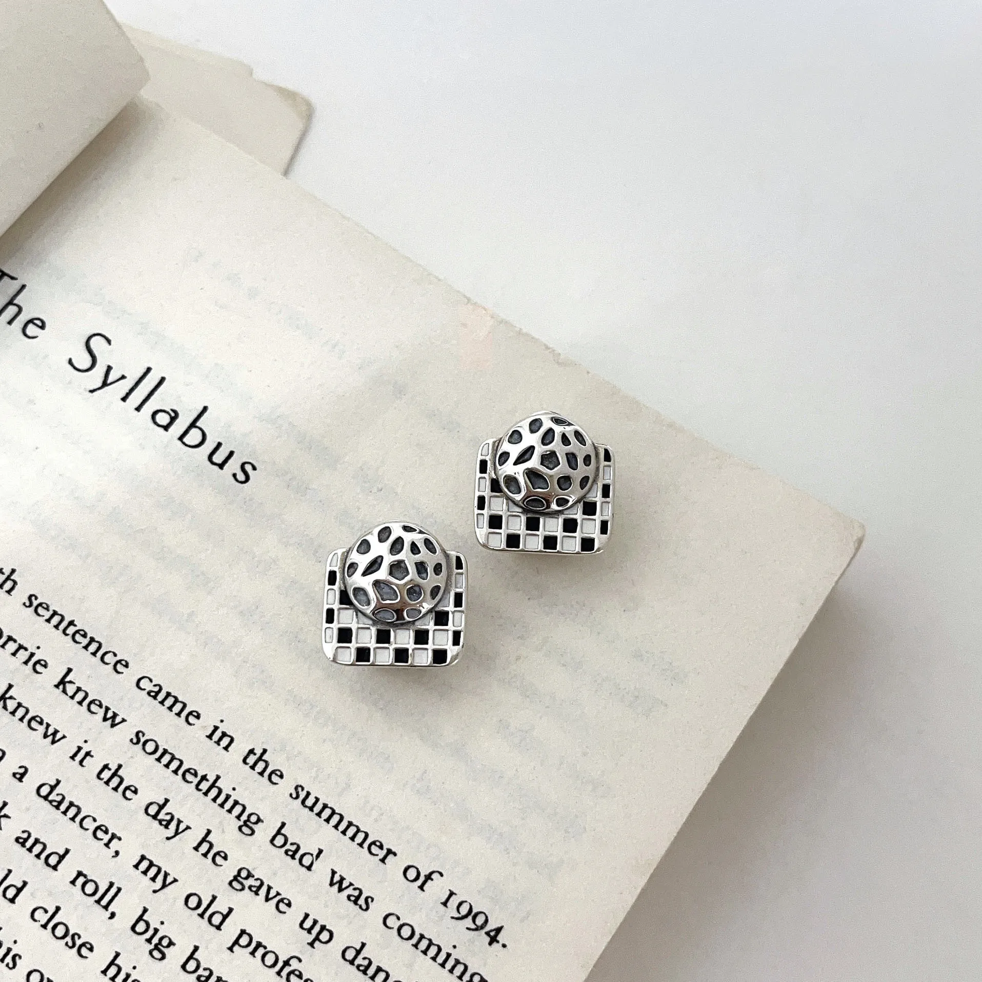 925 Sterling Silver Ear Studs and Ear Clips with Black and White Checkerboard Pattern Inspired by Lunar Landscape