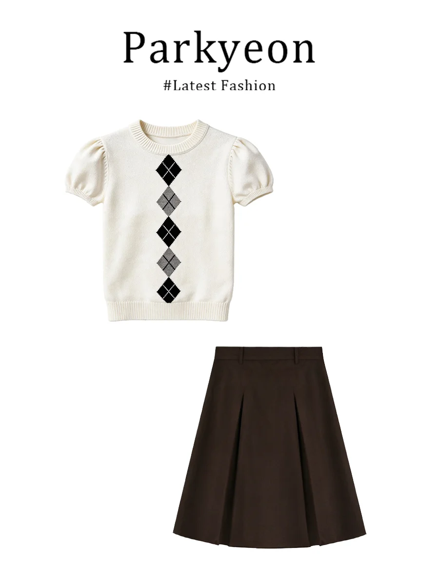 

Parkyeon2026 Summer Korean Style round Neck Slim Fit Knitted Short Sleeve Top with Pleated Skirt Women's Fashion Set