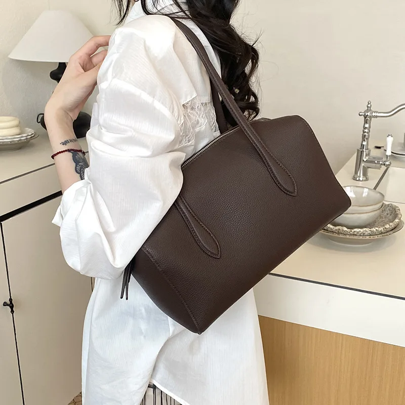 New Retro Lychee Pattern Luxurious PU Tote Bag for Women Large Capacity Fashion Handbag Versatile Commuter Shoulder Pillow Bag