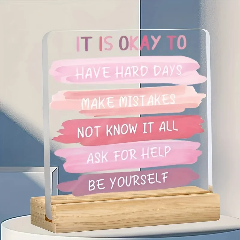 2D， Pink acrylic desktop decoration - 
